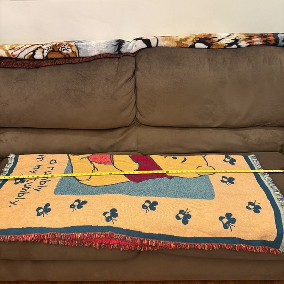 Vtg Disney Winnie The Pooh Blanket Throw A Rumbly In My Tumbly 1990’s 56 X 49 - Picture 7 of 10